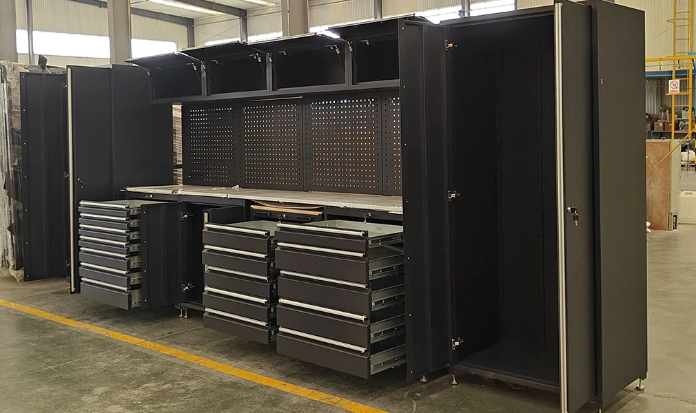 Custom Garage Cabinets